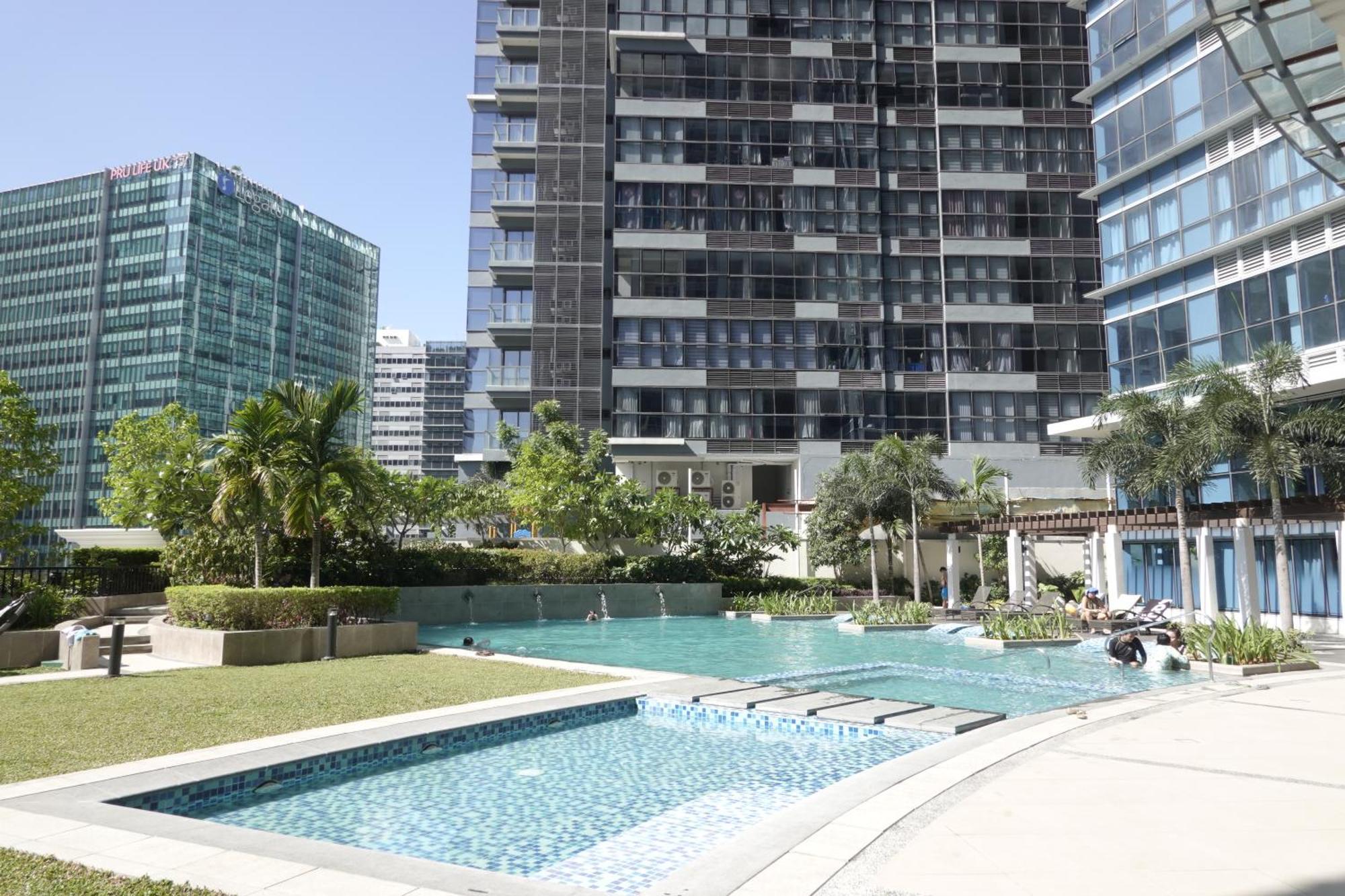 Uptown Parksuites Tower Two - Bgc Taguig, Manila Exterior foto